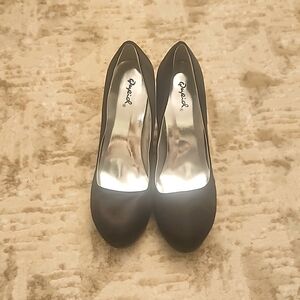 Qupid Silver Studed heels